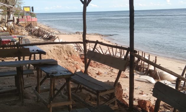 Tanggul Pantai Batu Berani Belum Rampung, PUPR Kekurangan 500 Geobag