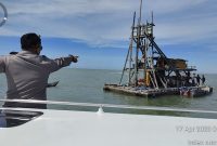 Polairud Polres Bangka Barat Amankan 20 Ponton di Tembelok