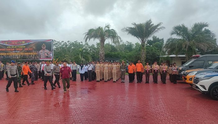 Kasat Pol PP Sampaikan Pesan Kapolri pada Apel Operasi Lilin Polres Bangka Barat