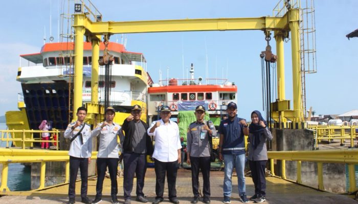 Libur Natal dan Tahun Baru, Penumpang di Pelabuhan Sadai Bangka Selatan Meningkat