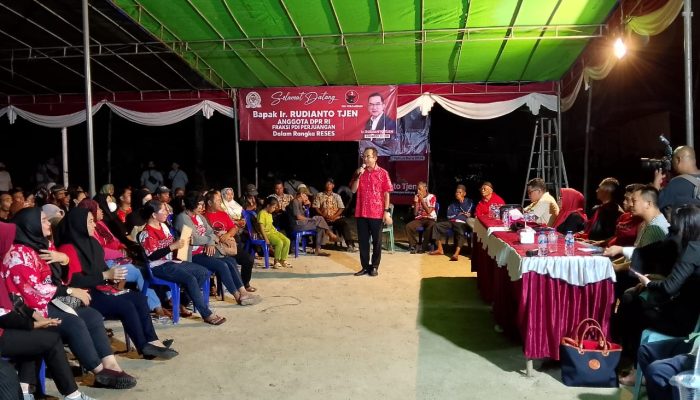 Reses di Kampung Keramat, Rudianto Tjen Janji akan Perjuangkan Aspirasi Masyarakat