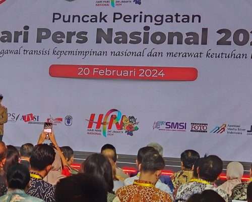 Jokowi: Pemda Prioritaskan Belanja Iklan untuk Perusahaan Pers