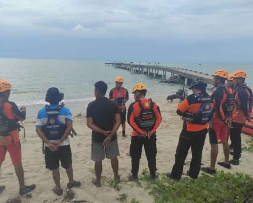 Nelayan Tanjung Berikat Lenyap Terseret Ombak saat Memancing