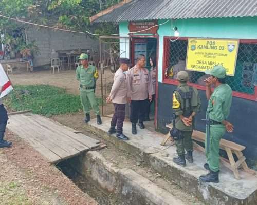 Satbinmas Kunjungi Pos Kamling