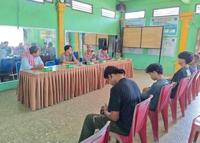 Polsek Pemali Bubarkan Kelompok Pemuda di Desa Sempan