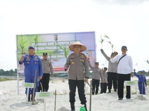 Peduli Lingkungan, Polres Bangka Tanam 500 Bibit di Lahan 2 Hektar