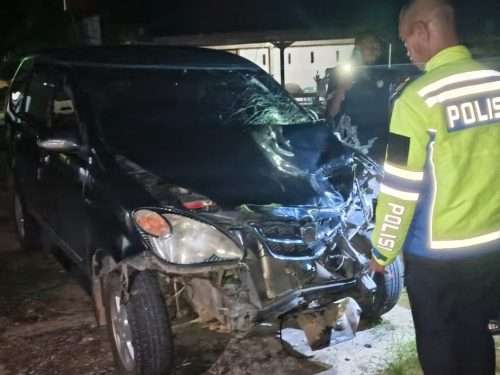 Avanza Tabrak Motor di Tempilang, Satu Tewas Terseret 15 Meter