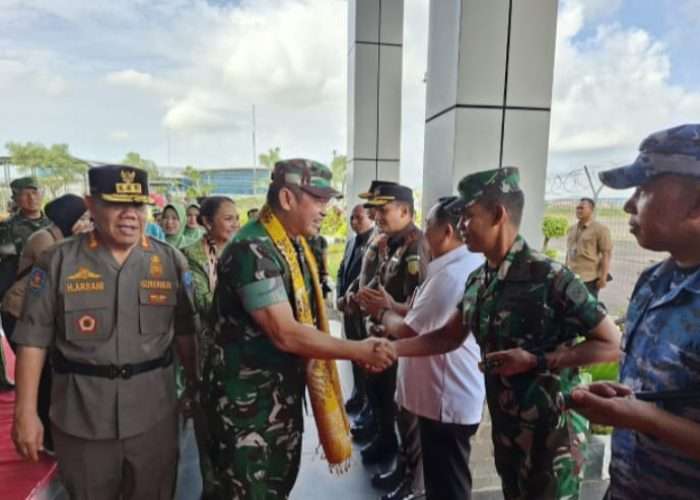 Danlanal Babel Dampingi Kasad Jenderal Kunjungi Bangka Belitung