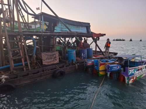 Polisi Grebek 4 Ponton Ilegal di Cupat, 12 Penambang Diamankan