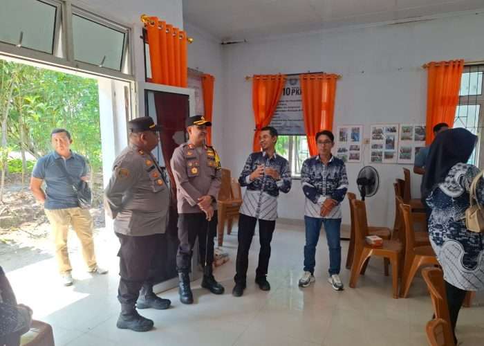 Kapolres Bangka Pantau Pleno PPK, Pastikan Situasi Aman