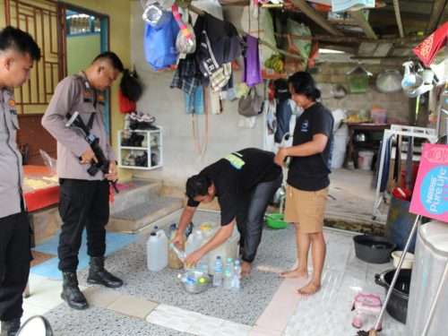 Arak Jadi Biang Kerok, Polisi Grebek Pemilik Miras Ilegal di Parittiga