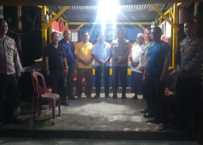 Sat Binmas Polres Bangka Keliling Poskamling, Ingatkan Warga Waspada Kamtibmas