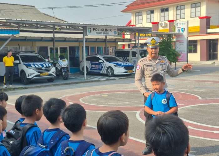 Satlantas Bangka Edukasi Pelajar soal Tertib Lalu Lintas dan Anti-Bullying