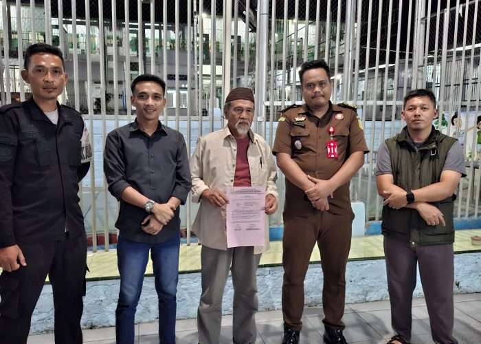 Pengadilan Negeri Sungailiat Bebaskan H. Umar Ali Ma’ruf dari Semua Dakwaan