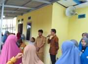 Tunjukan Komitmen, CV TMR Salurkan 6 Ton Beras dan Material Bangunan
