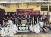 Polisi Gerebek 3 Lokasi Peleburan Timah Ilegal di Kebun Sawit di Desa Kemuja,