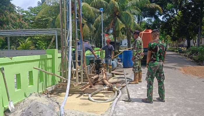 Bantu Krisis Air Bersih, Satgas TMMD Bangun Sumur Bor untuk Warga 