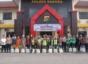 Polres Bangka Bagikan 250 Paket Bansos untuk Warga