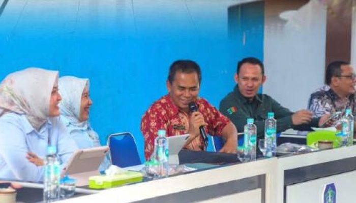 Plt Sekda Bangka Pimpin Rapat Penyelesaian Persoalan PIR Trans PT Sumarco dan Petani