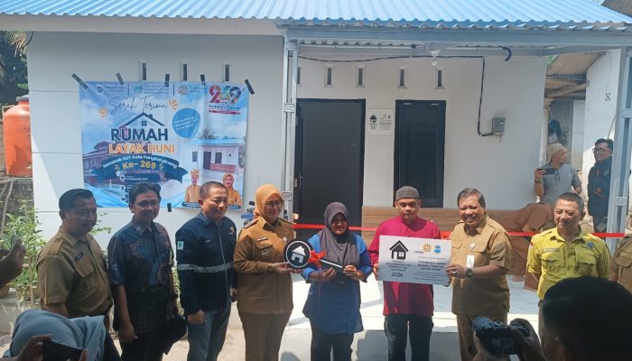 Arsari Tambang Bangun Rumah Layak Huni untuk Warga Pangkalpinang