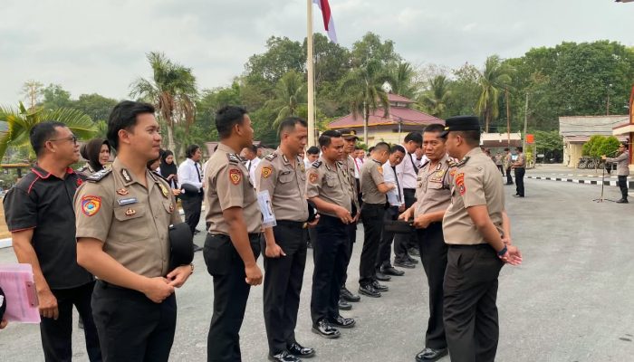 Cek Sikap Tampang Personel, Wakapolres: Disiplin Dimulai dari Diri Sendiri