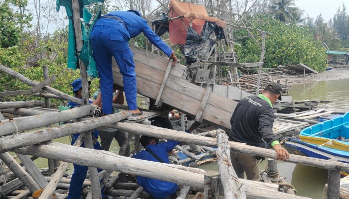 Sat Polairud Polres Bangka Tertibkan Tambang di DAS Nelayan II
