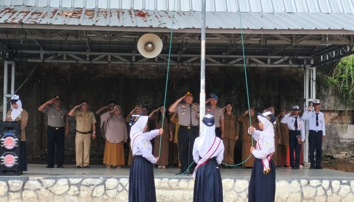 Siswa SMPN 5 Sungailiat Dapat Pesan dari Kapolres, 