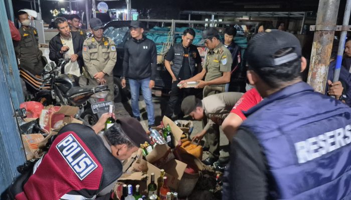 Polres Babar Amankan Miras Ilegal di Ruko Kampung Kebun Nanas